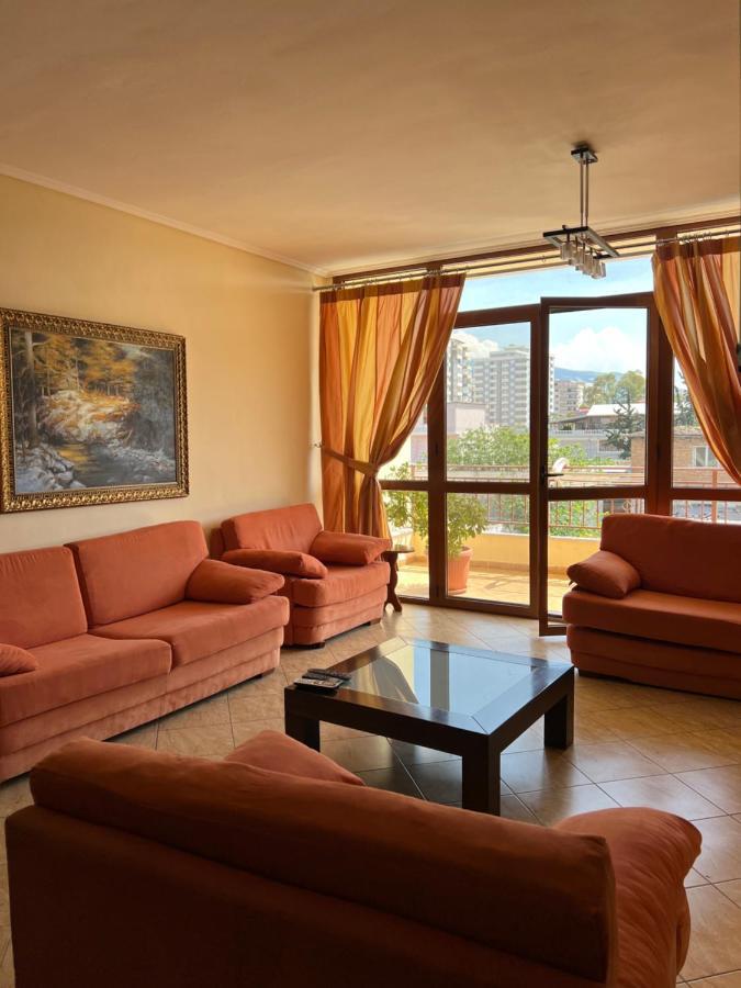 Vanesa * Vlorë